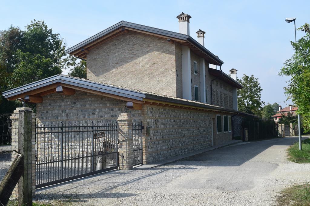 Da Gastone Villa Rivignano Dış mekan fotoğraf